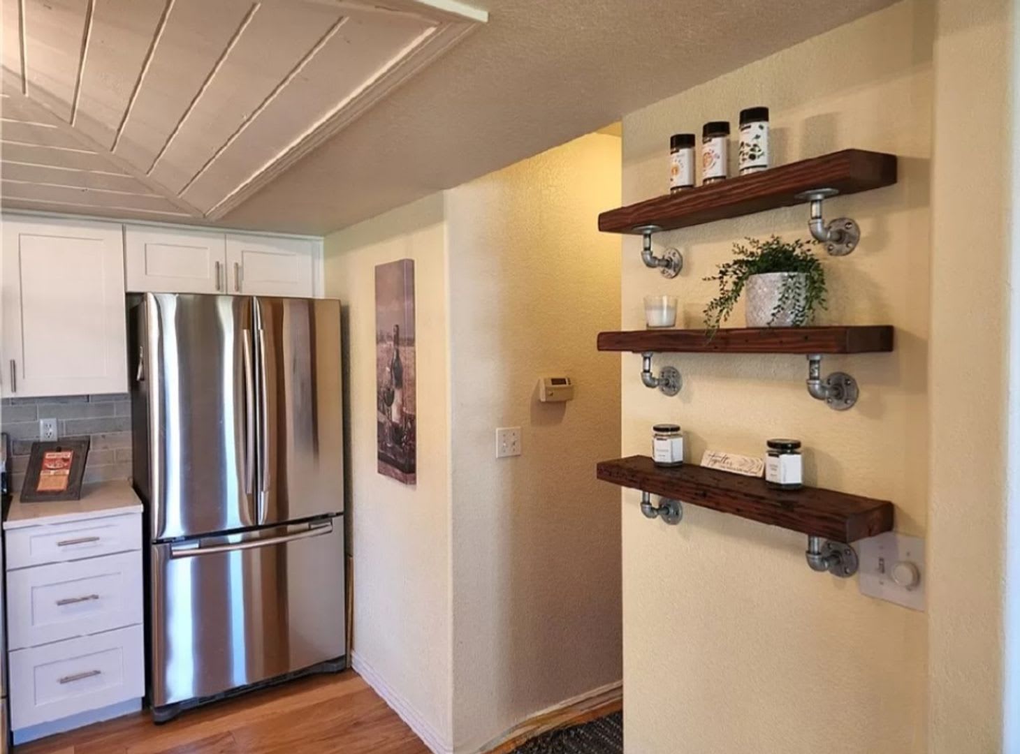 Beautiful home over the Hammersley Inlet – photo 2