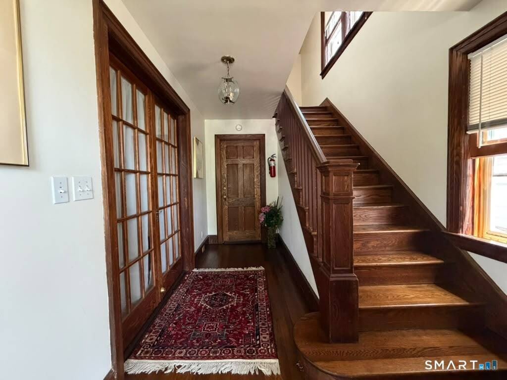 105 Crystal Street – photo 2