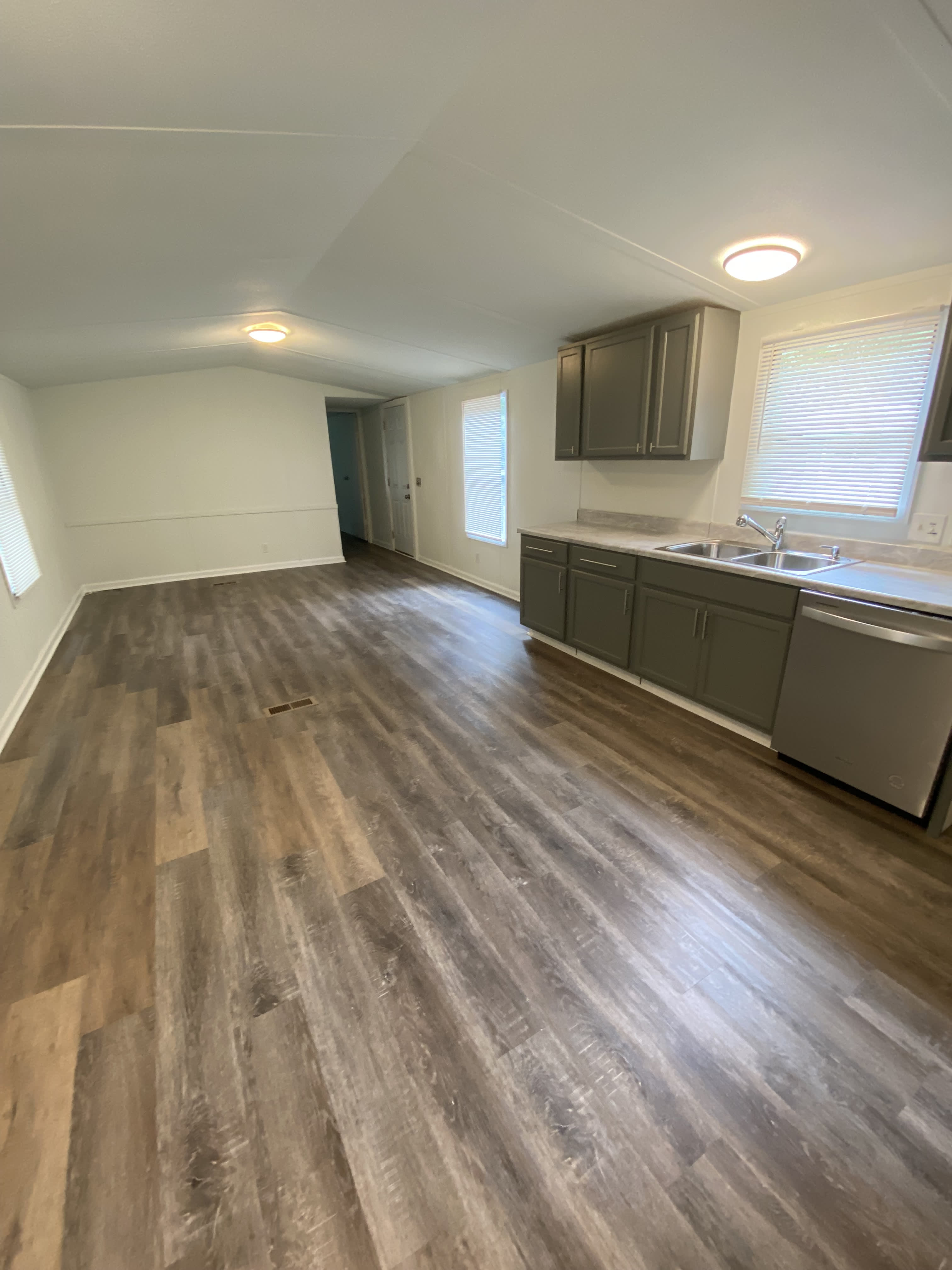 442 Ranch Road – photo 2