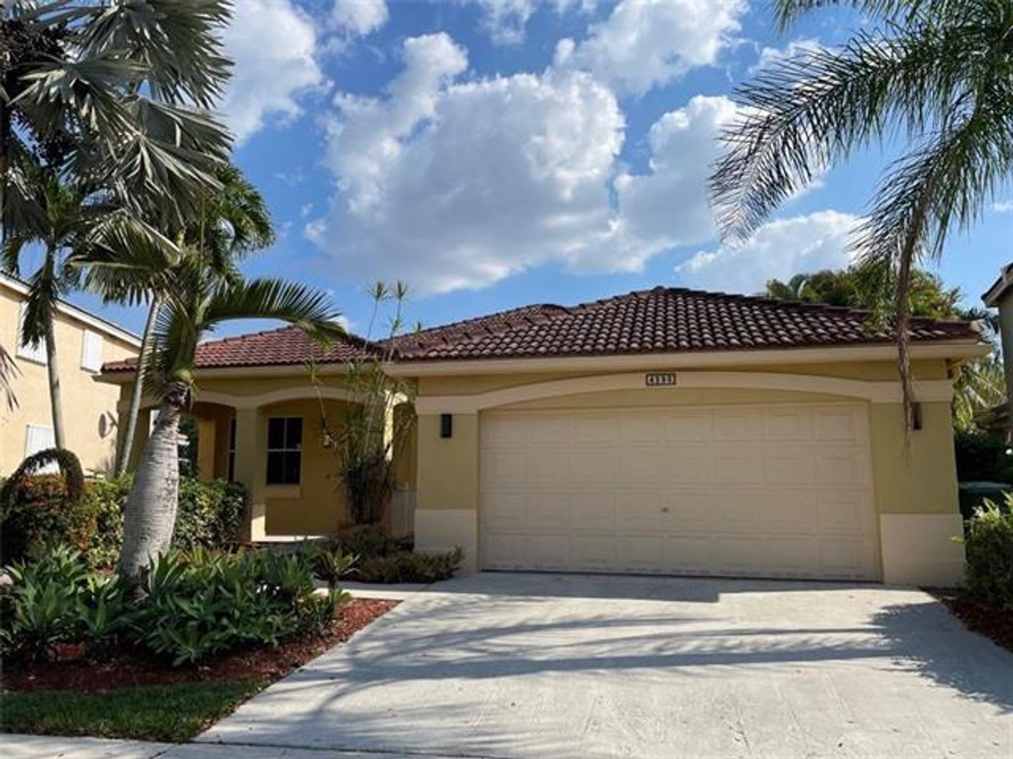 4293 Laurel Ridge Cir 0 Weston Fl 33331 – photo 3