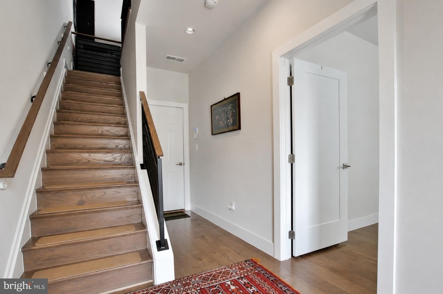 2815 Eisenhower Avenue – photo 2