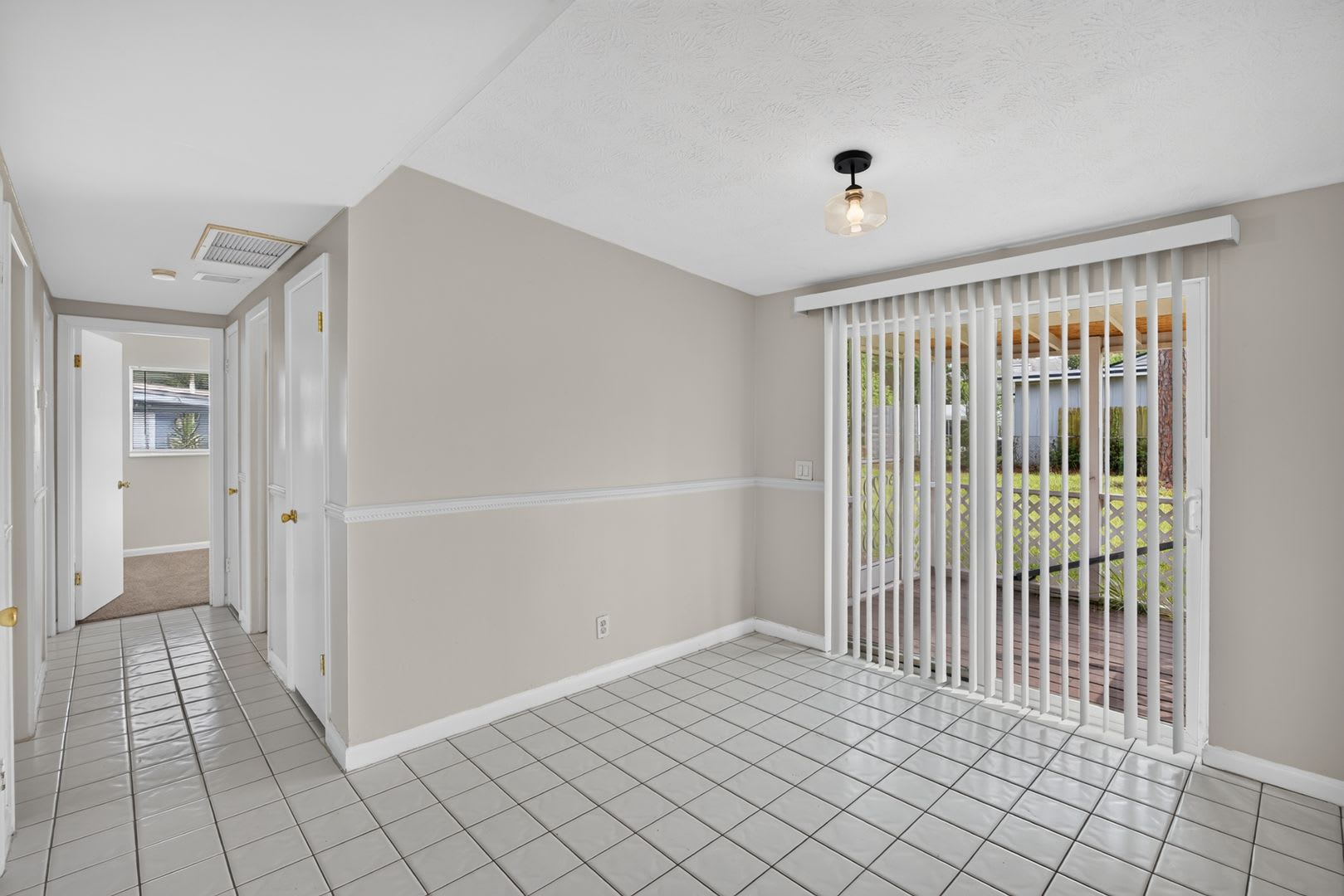 Home for rent – photo 5