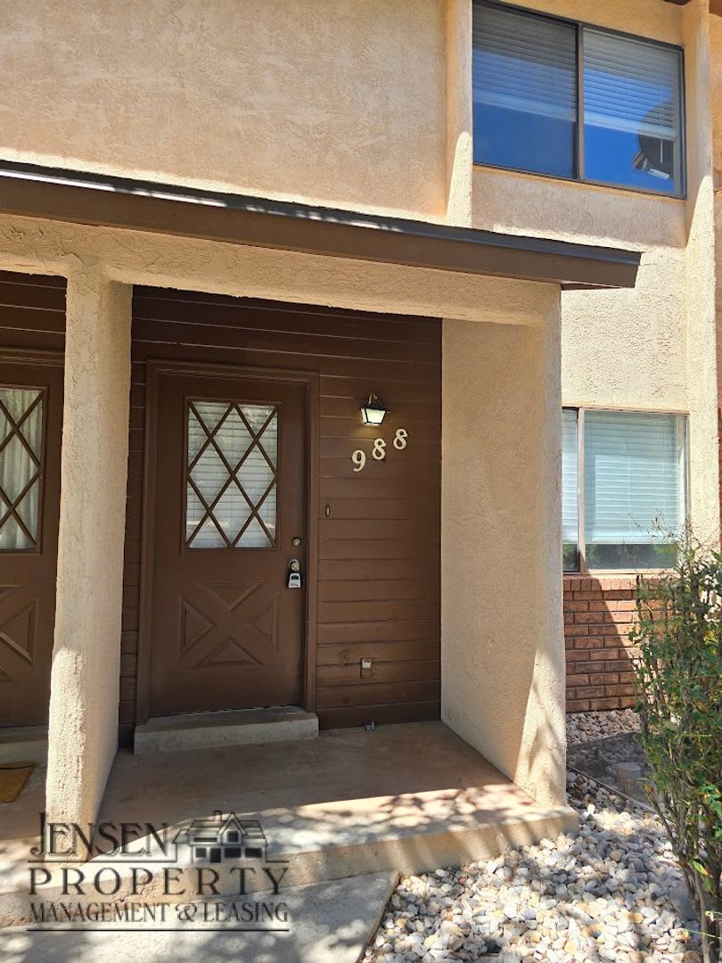 Colorview Town Home – photo 3