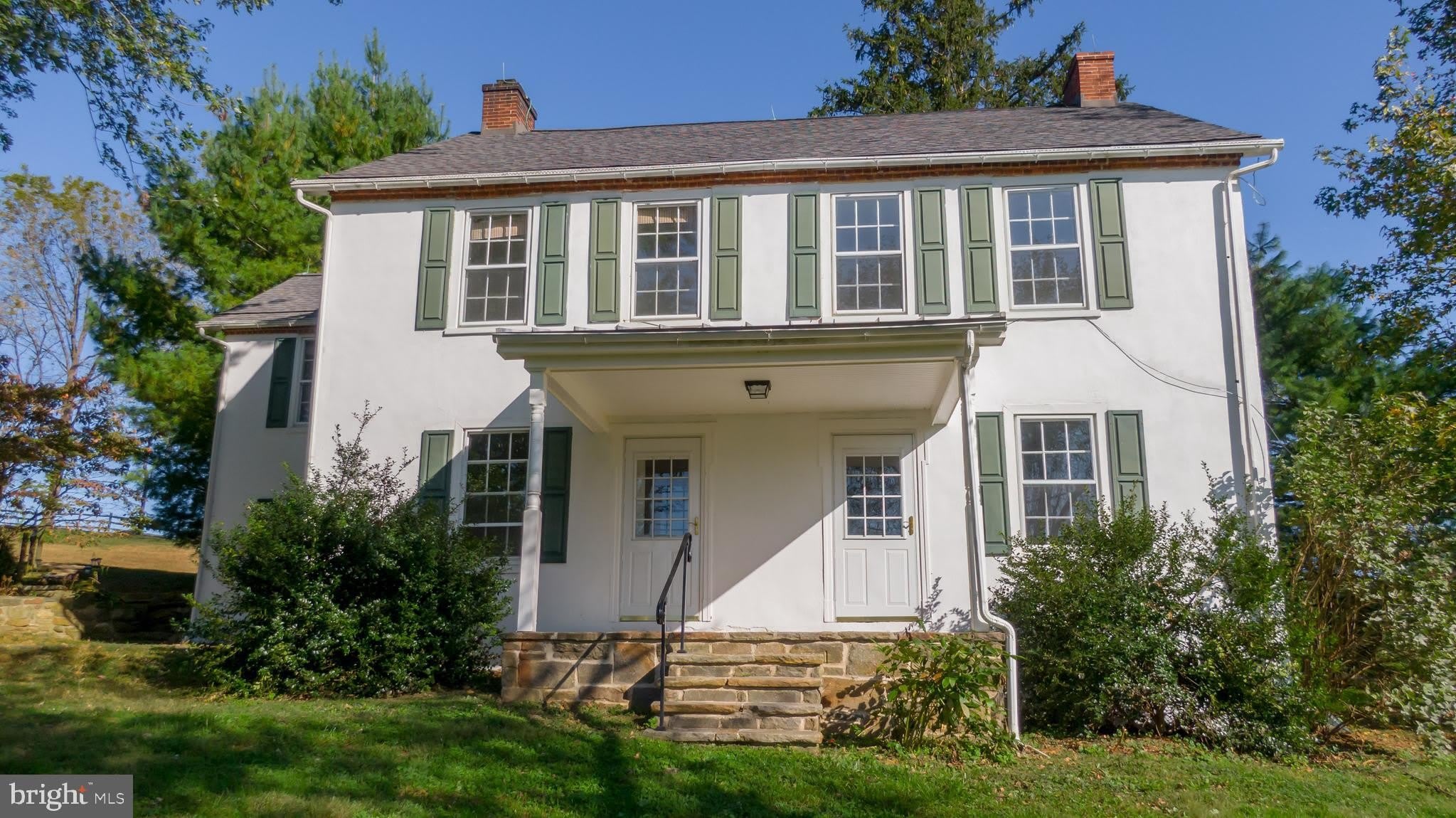 1025 N CHATHAM Road – photo 2