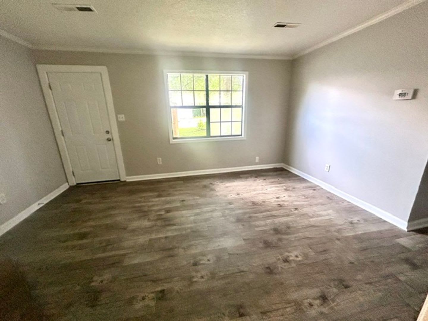 1216 1/2 Stevens Ave – photo 2
