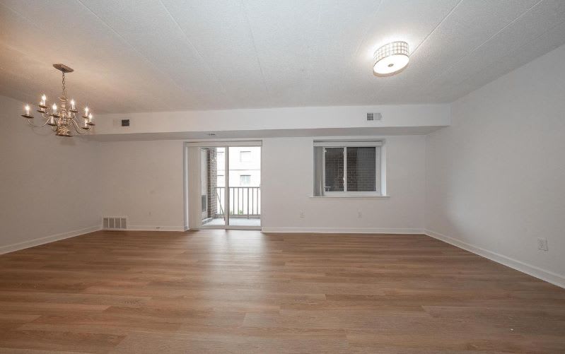 1219 W Wynnewood Rd Apt 208 – photo 4