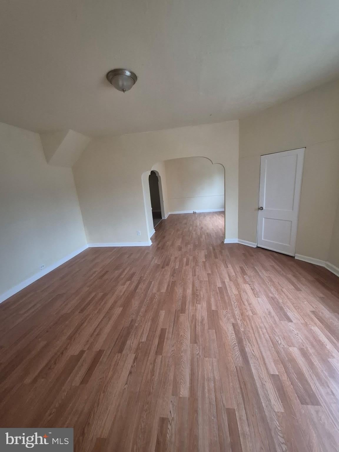 1245 Empire Avenue – photo 4