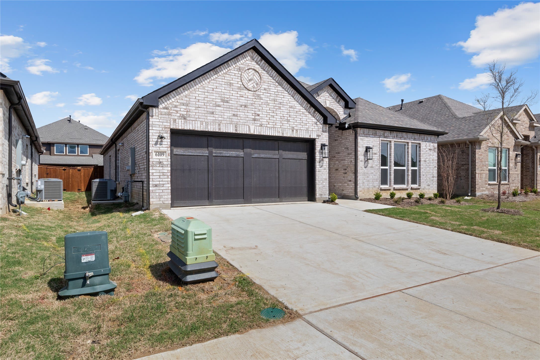 6109 White Creek Drive – photo 2