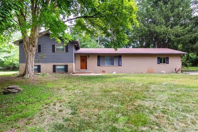 7580 Thornwood Street – photo 1