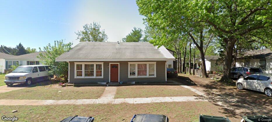 1010 W. Cedar Ave. – photo 1