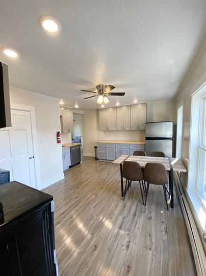 54 High St. – photo 1