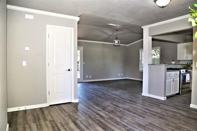 1262 East 140th Street – photo 3
