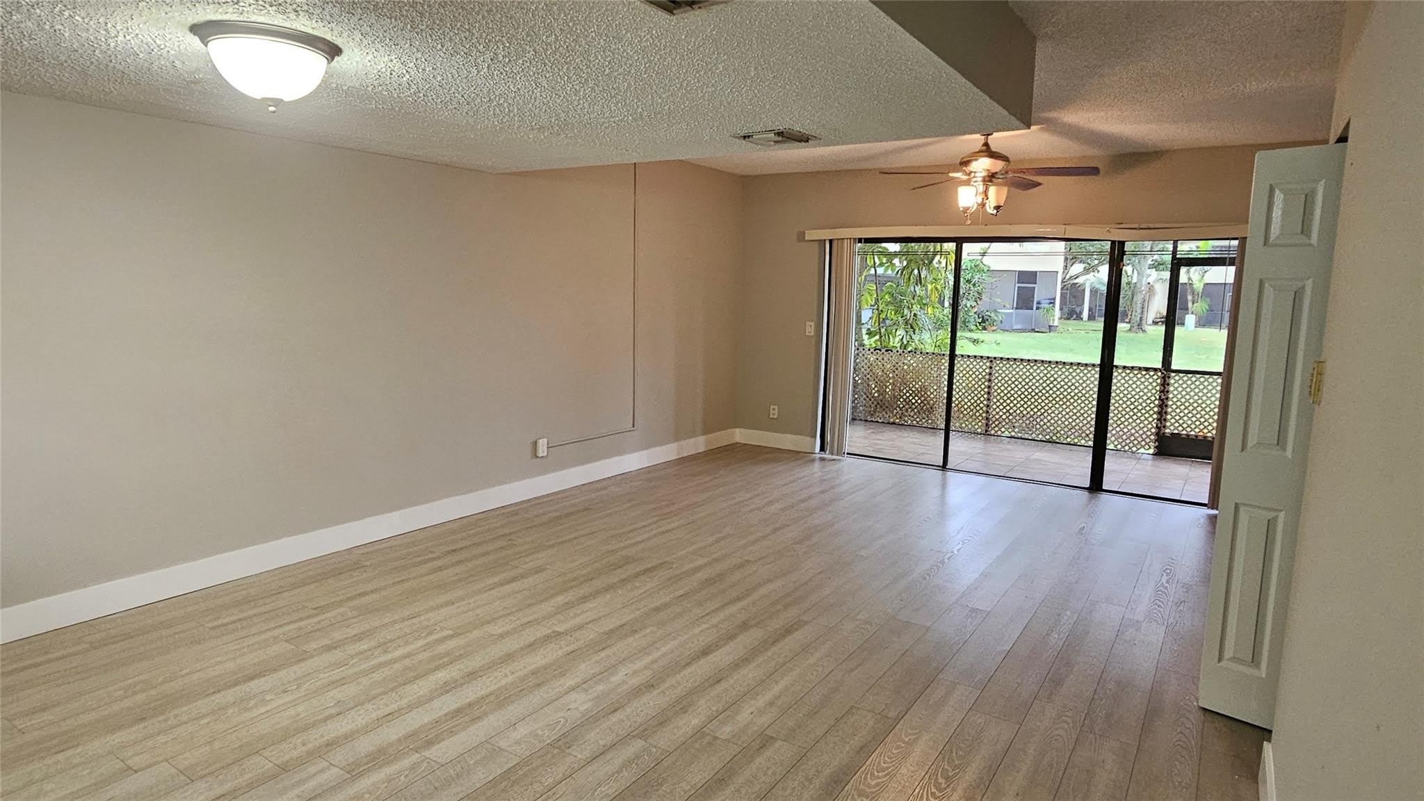 4644 NW 90th Avenue – photo 5