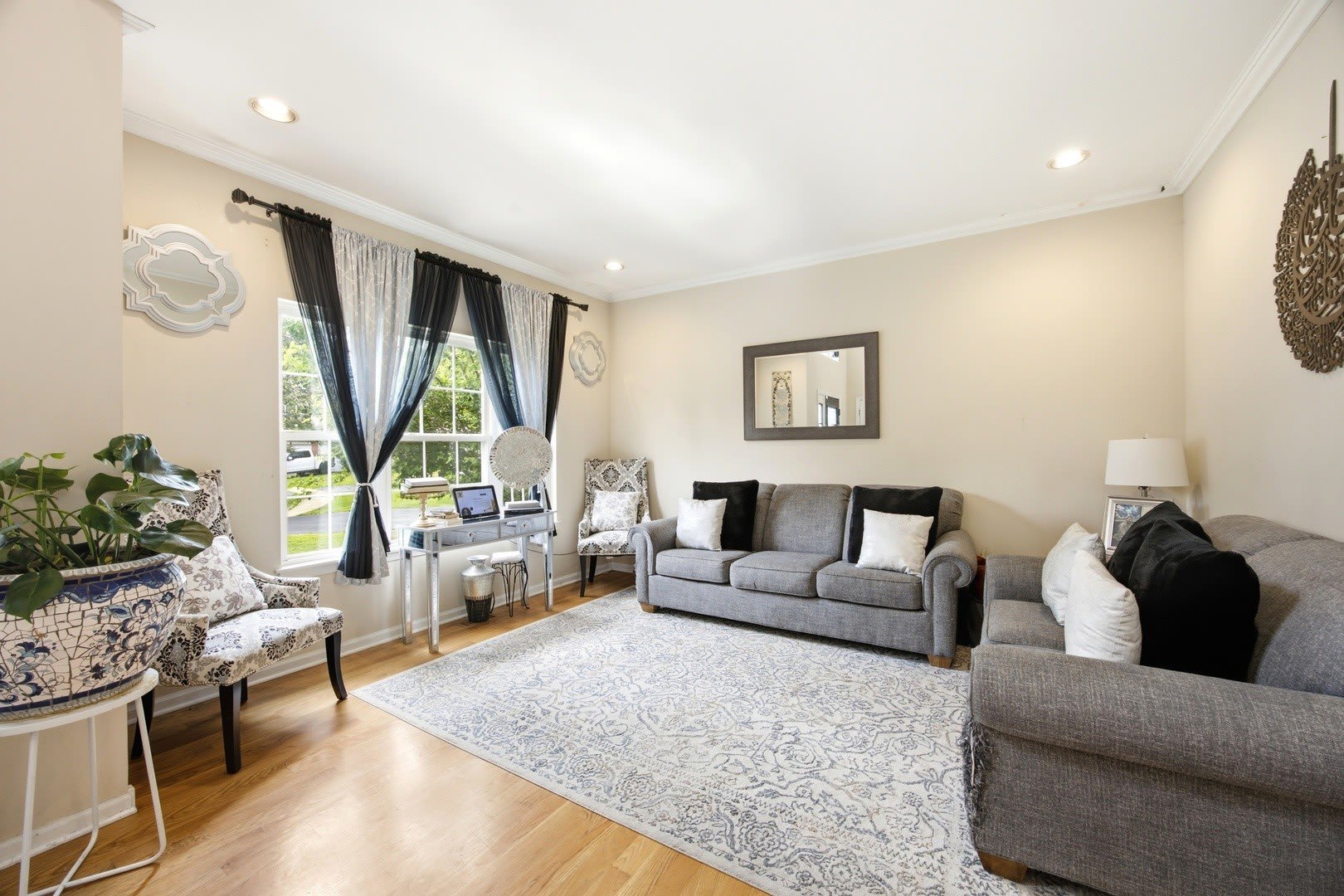 9 Tenneyson Court – photo 5