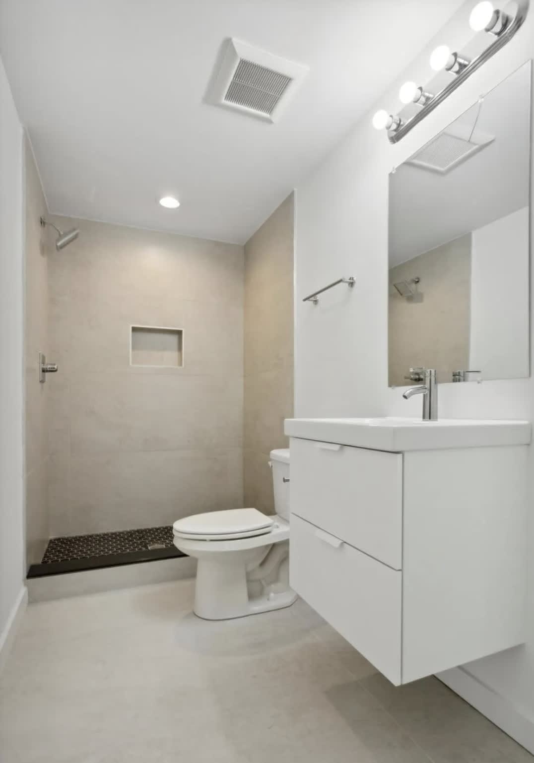 721 North Dekalb Street – photo 3