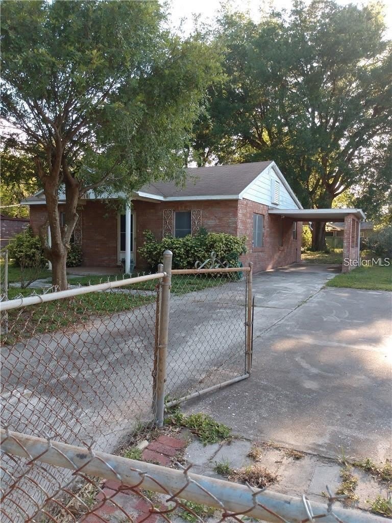 110 ORANGE Avenue – photo 2