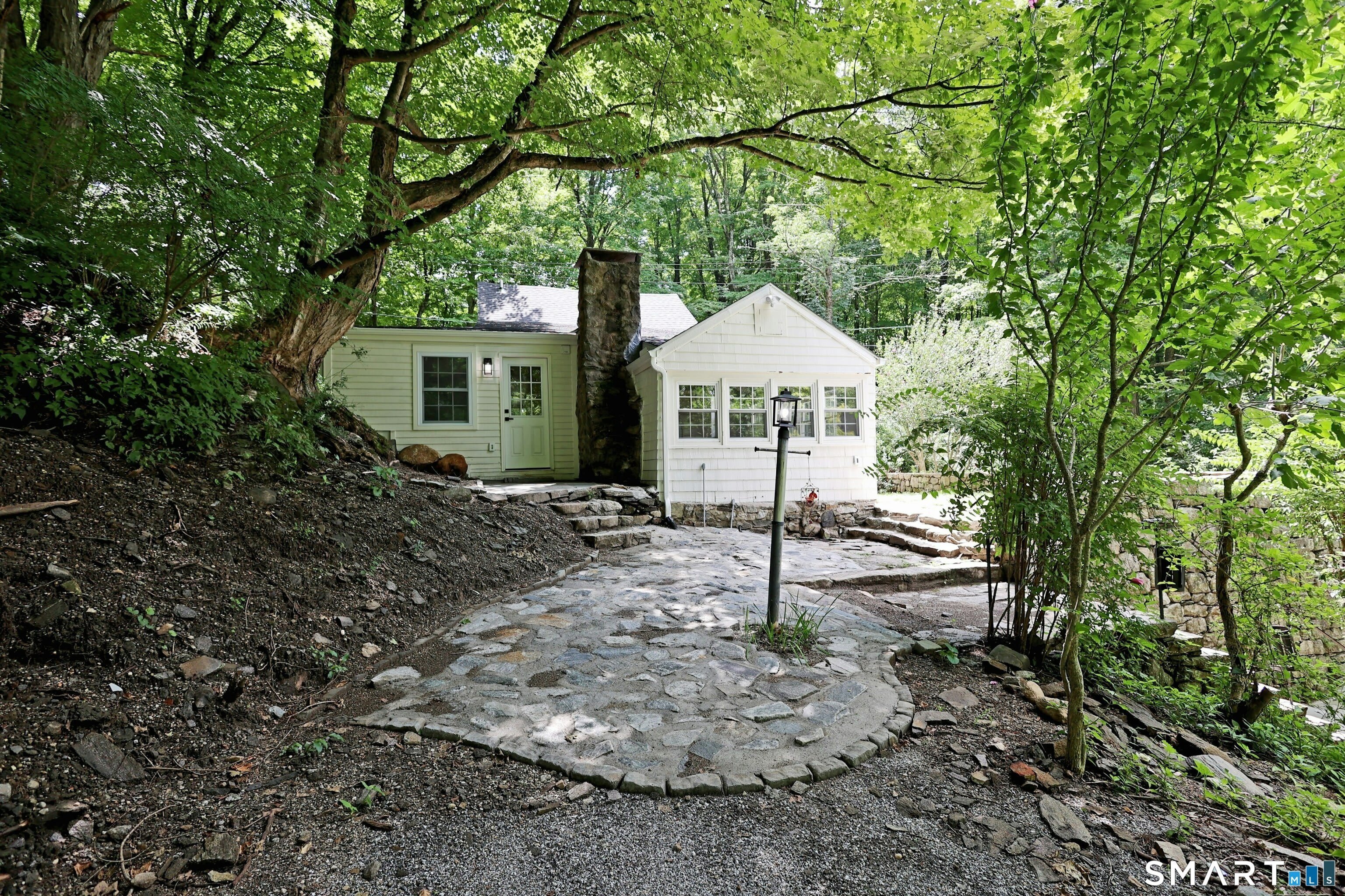 37 Peaceable Street – photo 2