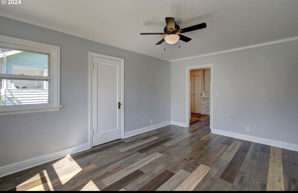 1418 Ne Dallas St – photo 4