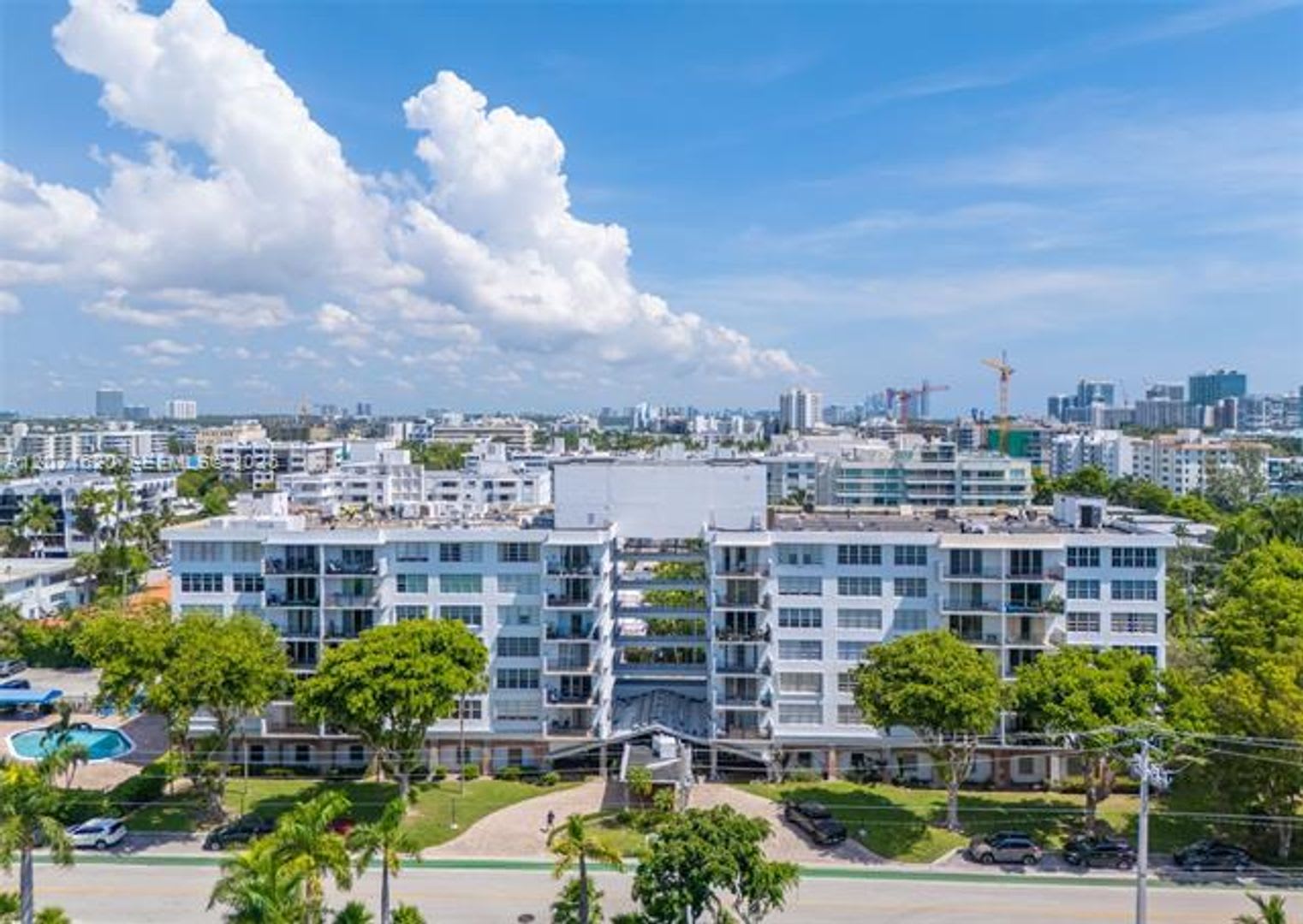 1001 91st St cu-511, Bay Harbor Islands, FL 33154 – photo 2