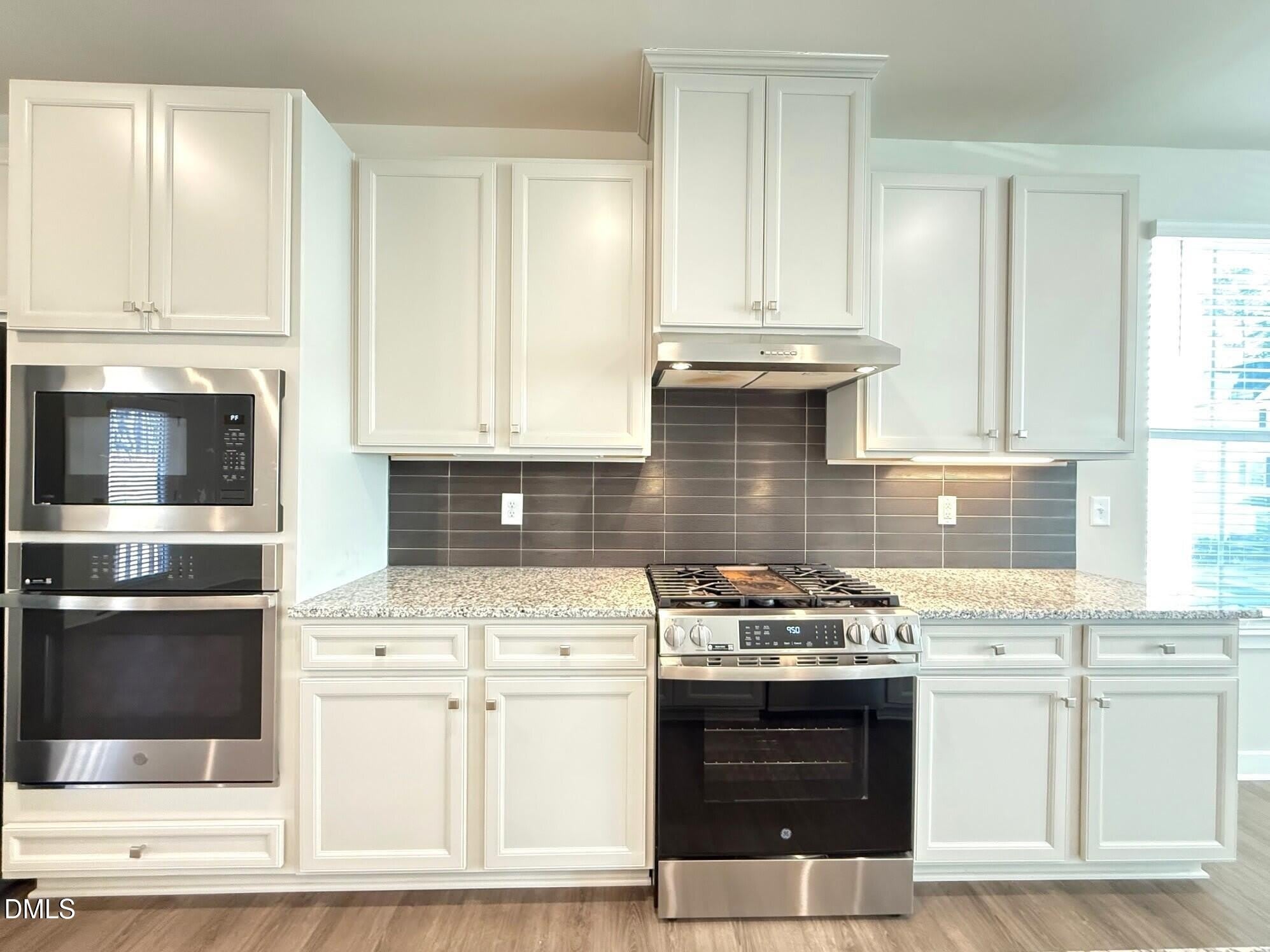 1362 Chowan Avenue – photo 2