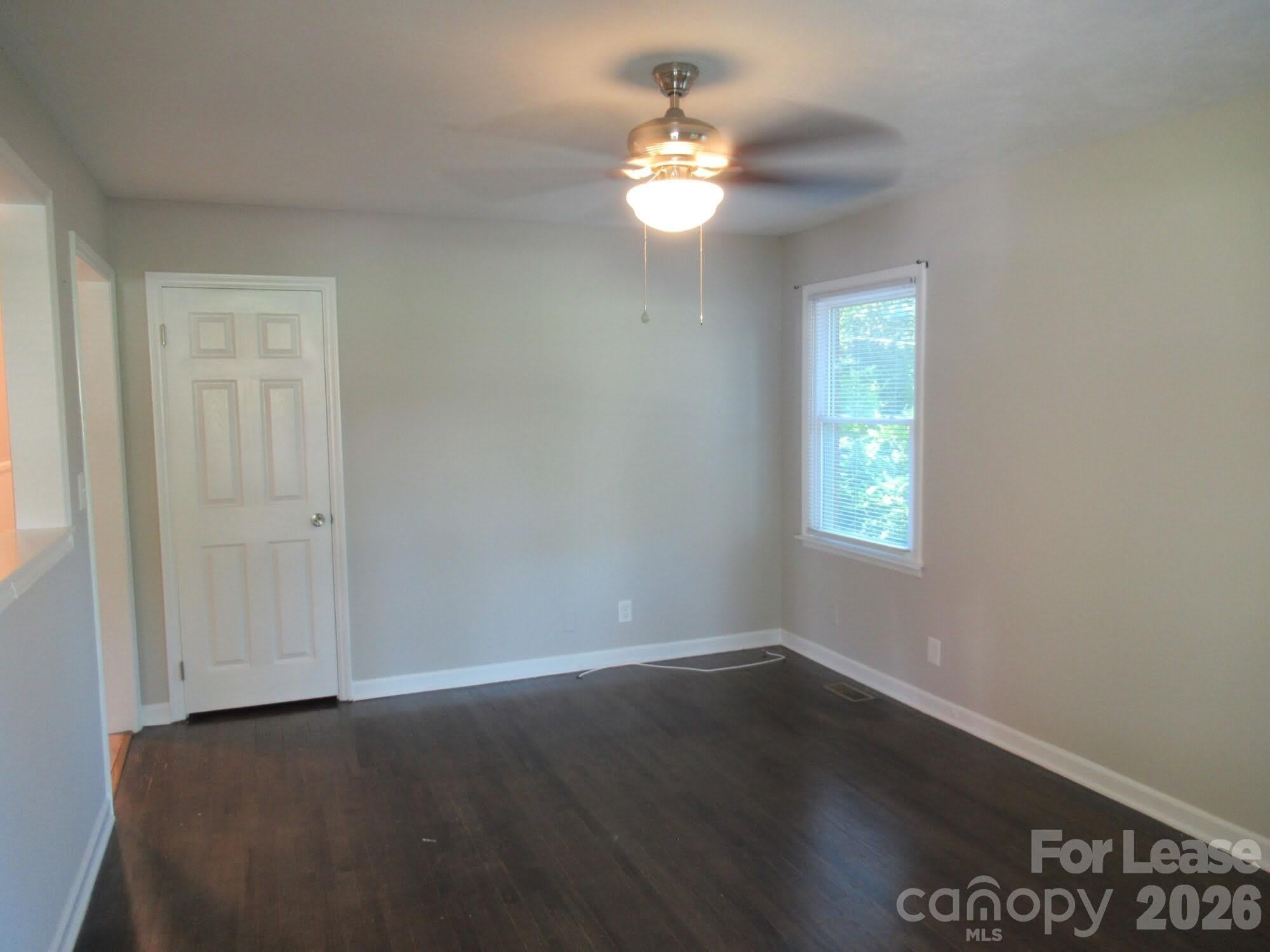 208 Crescent Court – photo 4