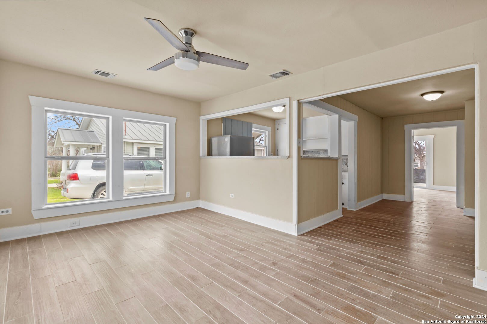 100 VALERO ST – photo 3