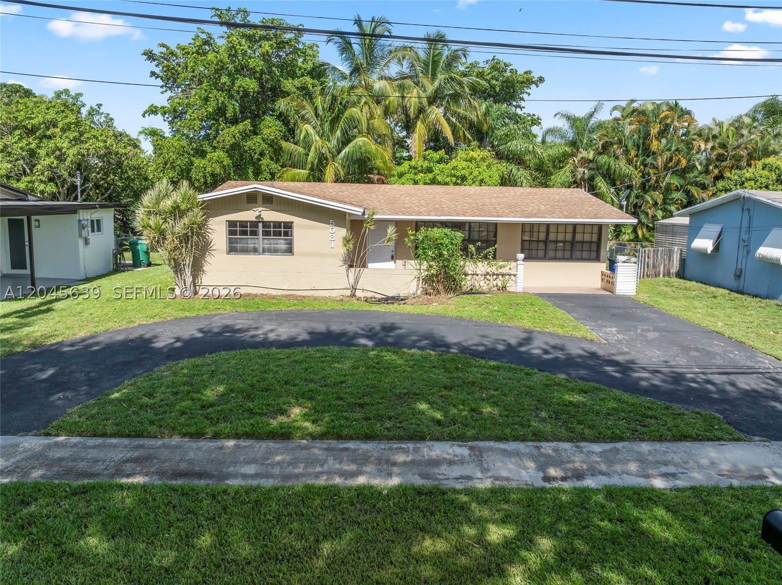 5081 SW 95th Ave – photo 2