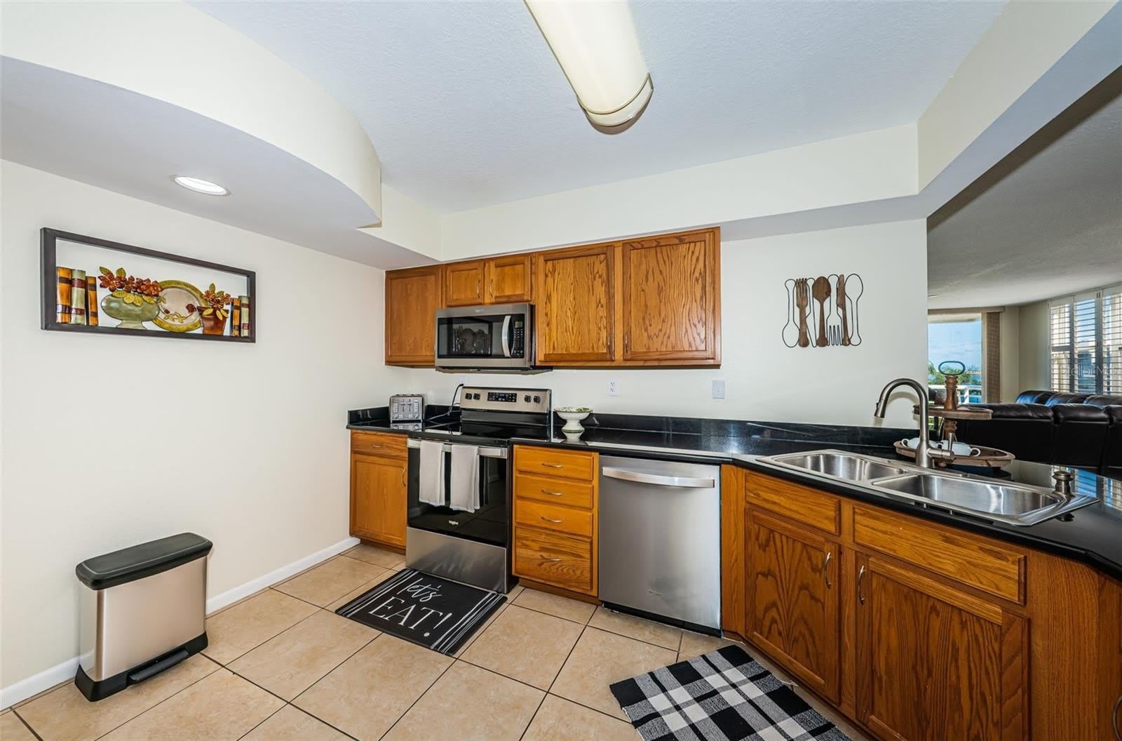6081 Bahia Del Mar Circle – photo 5
