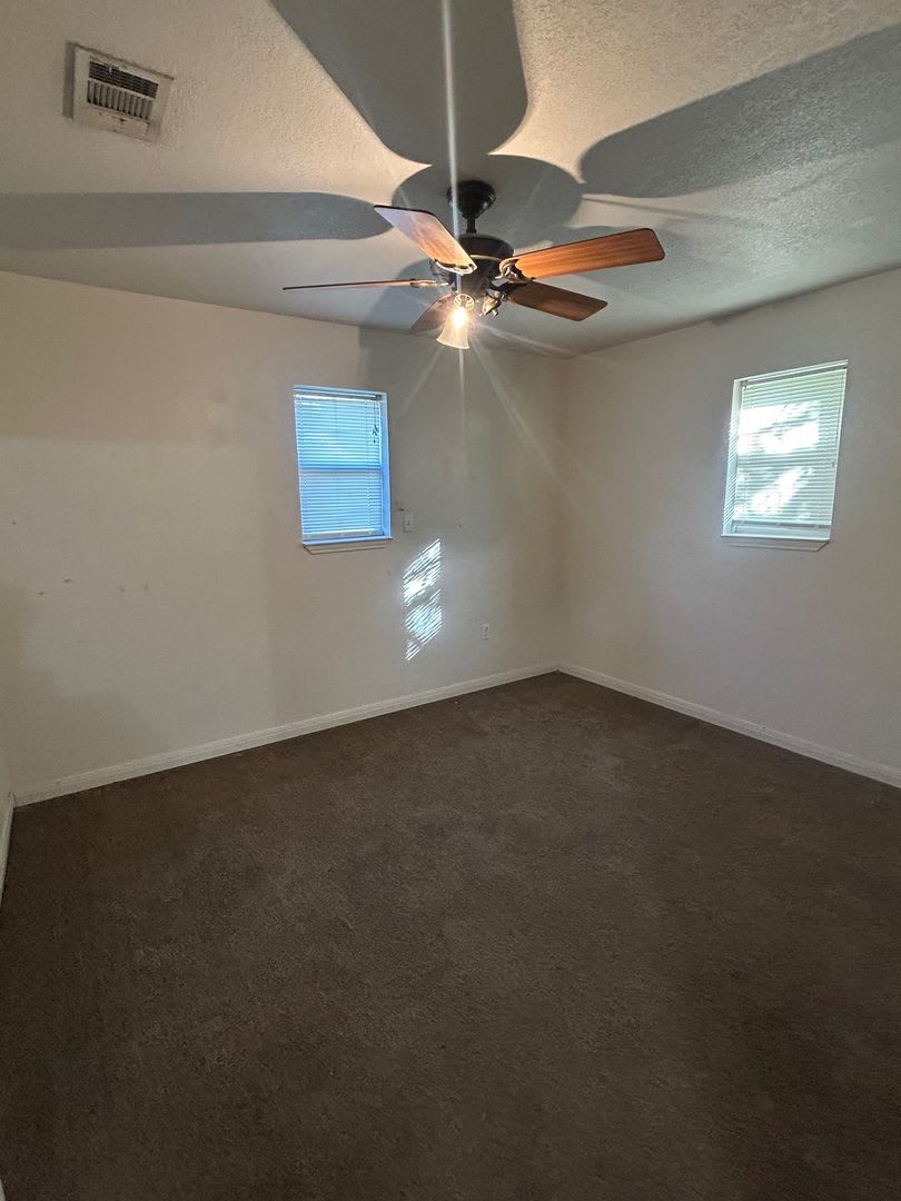 Perfect Elm Mott Duplex – photo 3