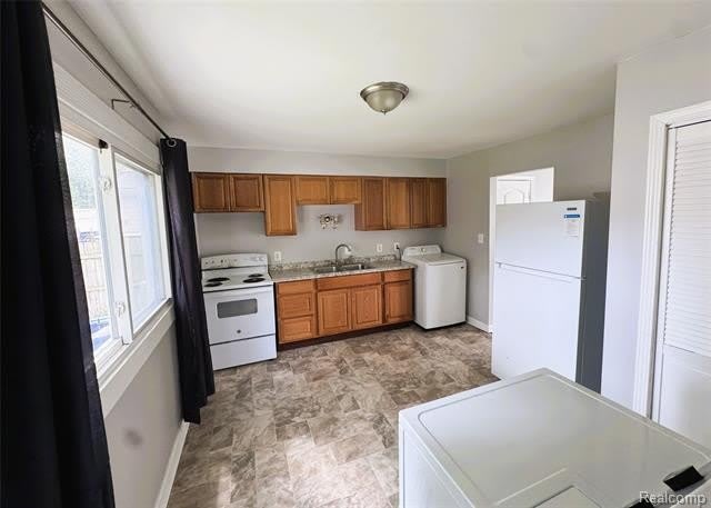 24644 LAUREN Avenue – photo 4