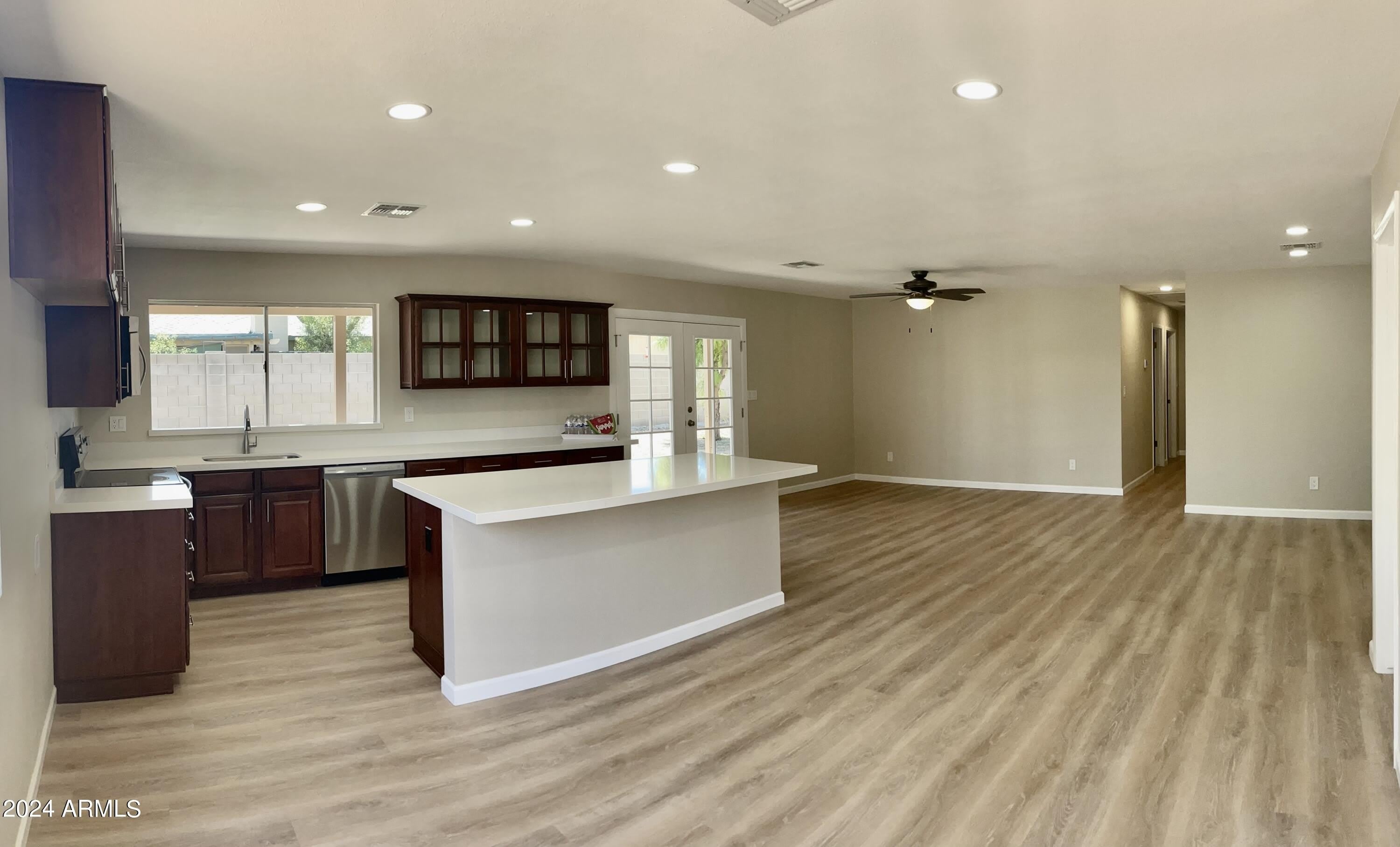 10021 N 47th Drive – photo 5