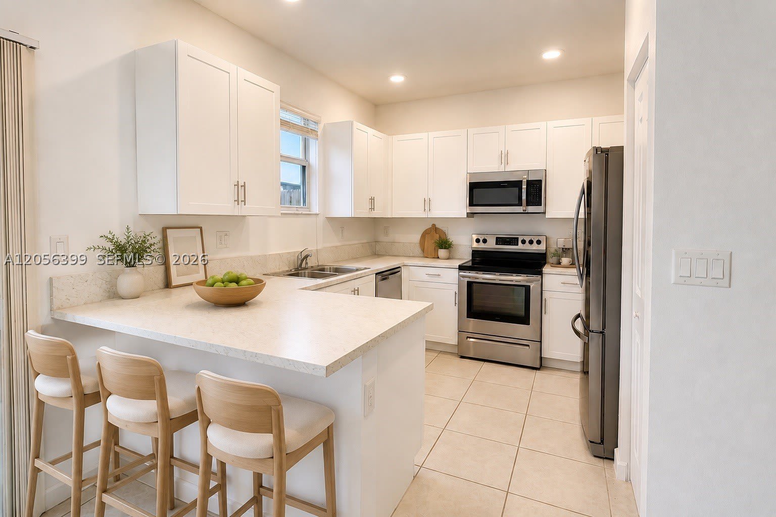 2637 SE 12th St – photo 1
