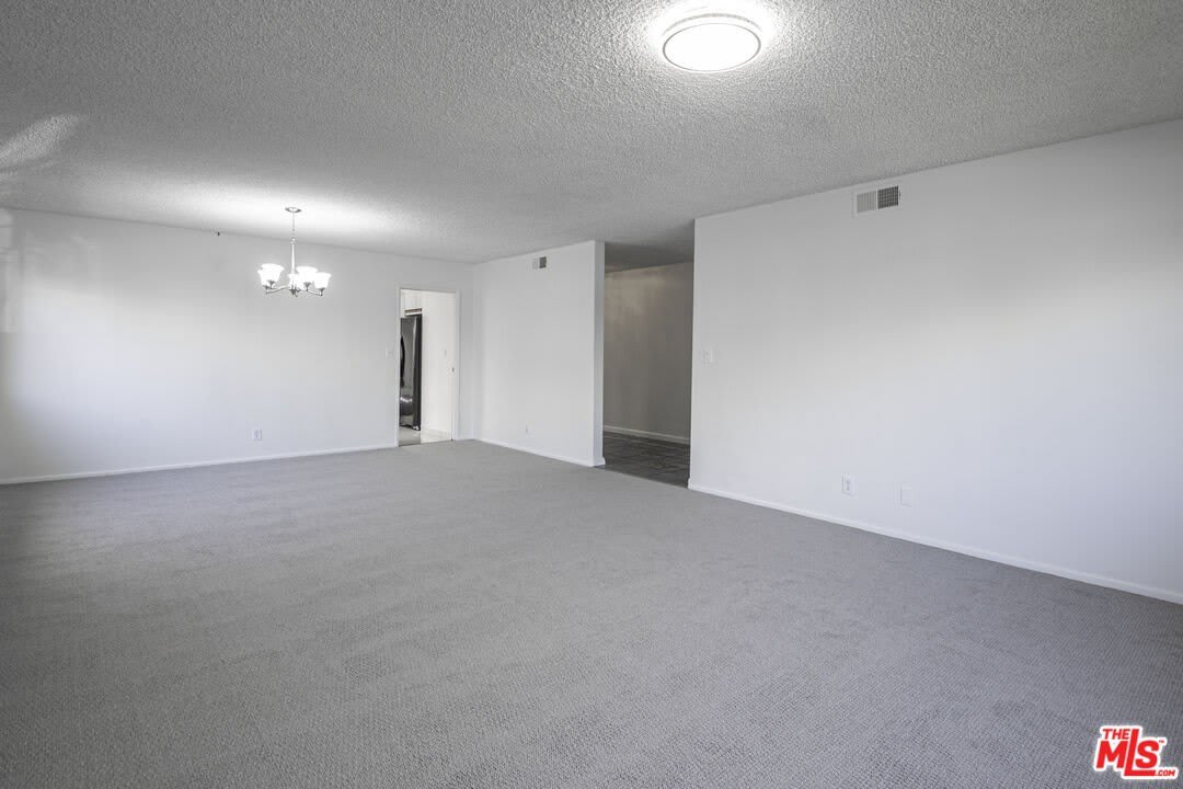 2106 W 166th St – photo 4