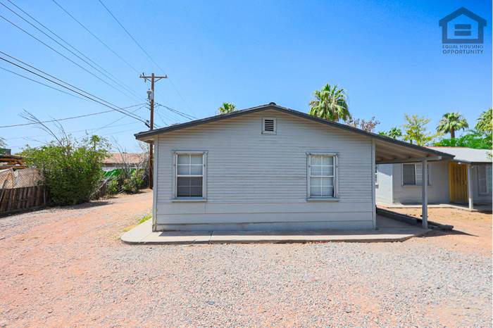 3315 East Cambridge Avenue – photo 5