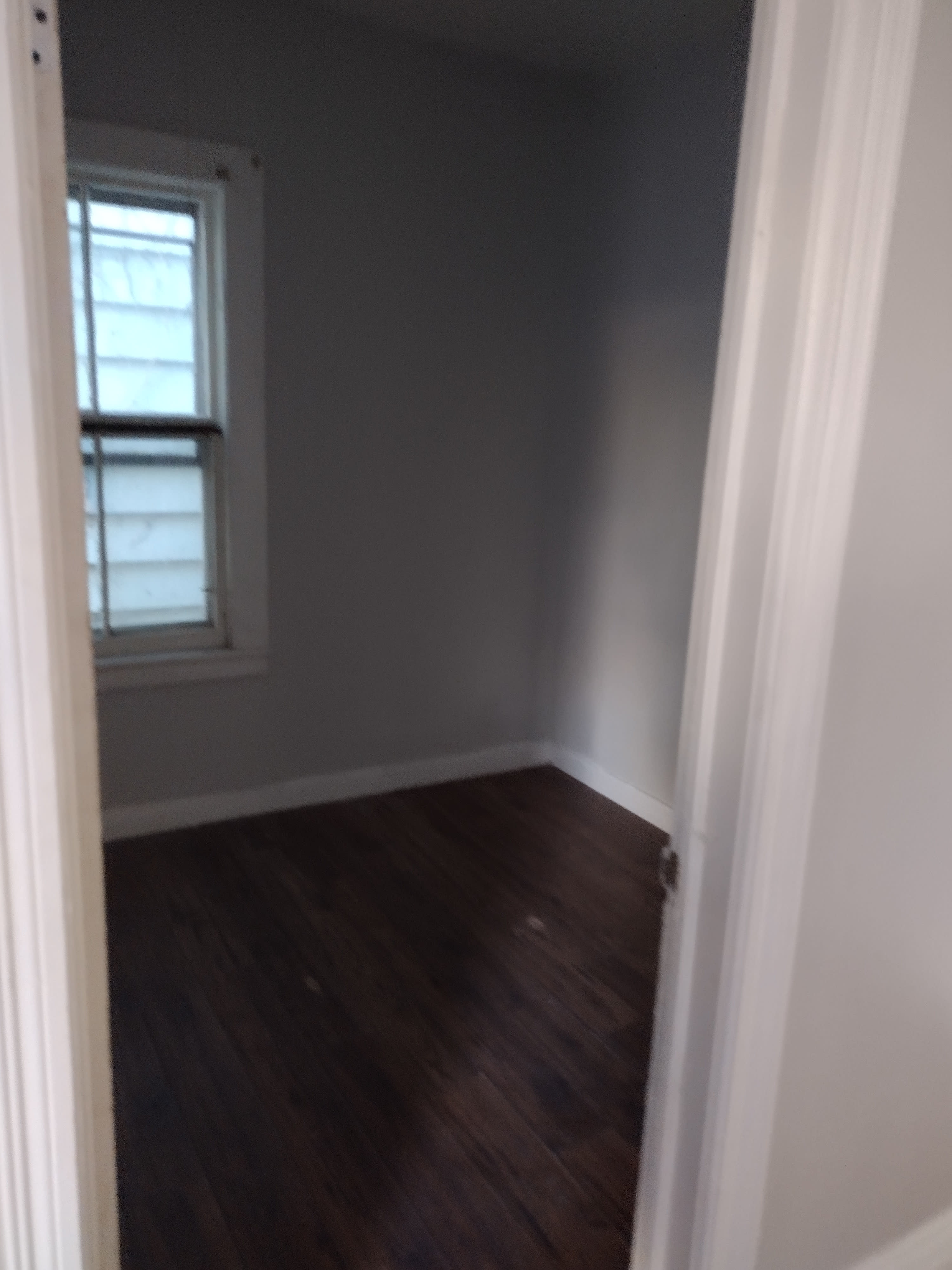 317 10th St – photo 4