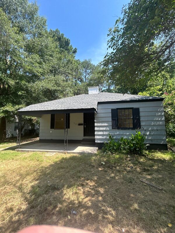 236 Decelle Street – photo 1