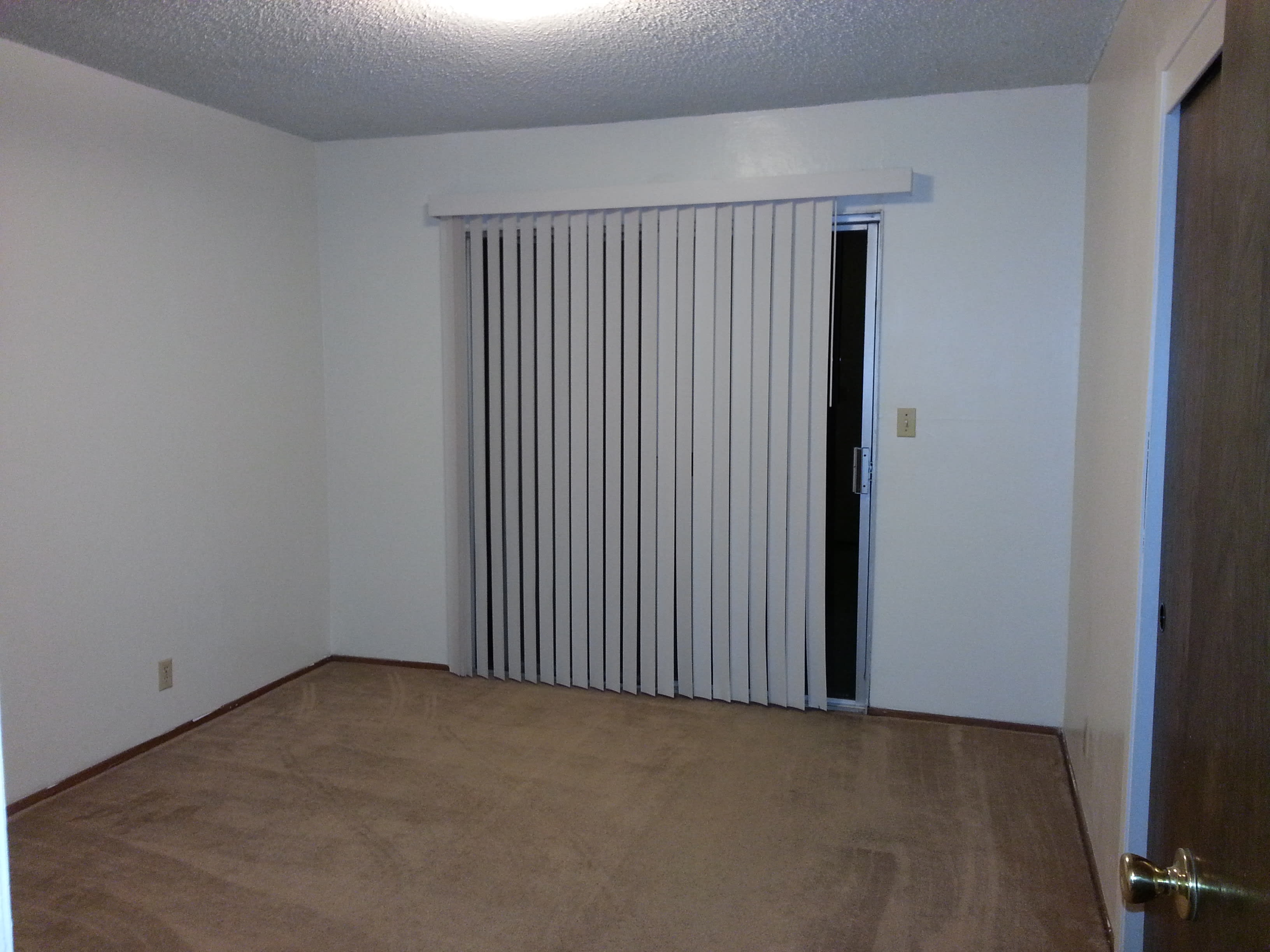 1411 Drake Drive – photo 4