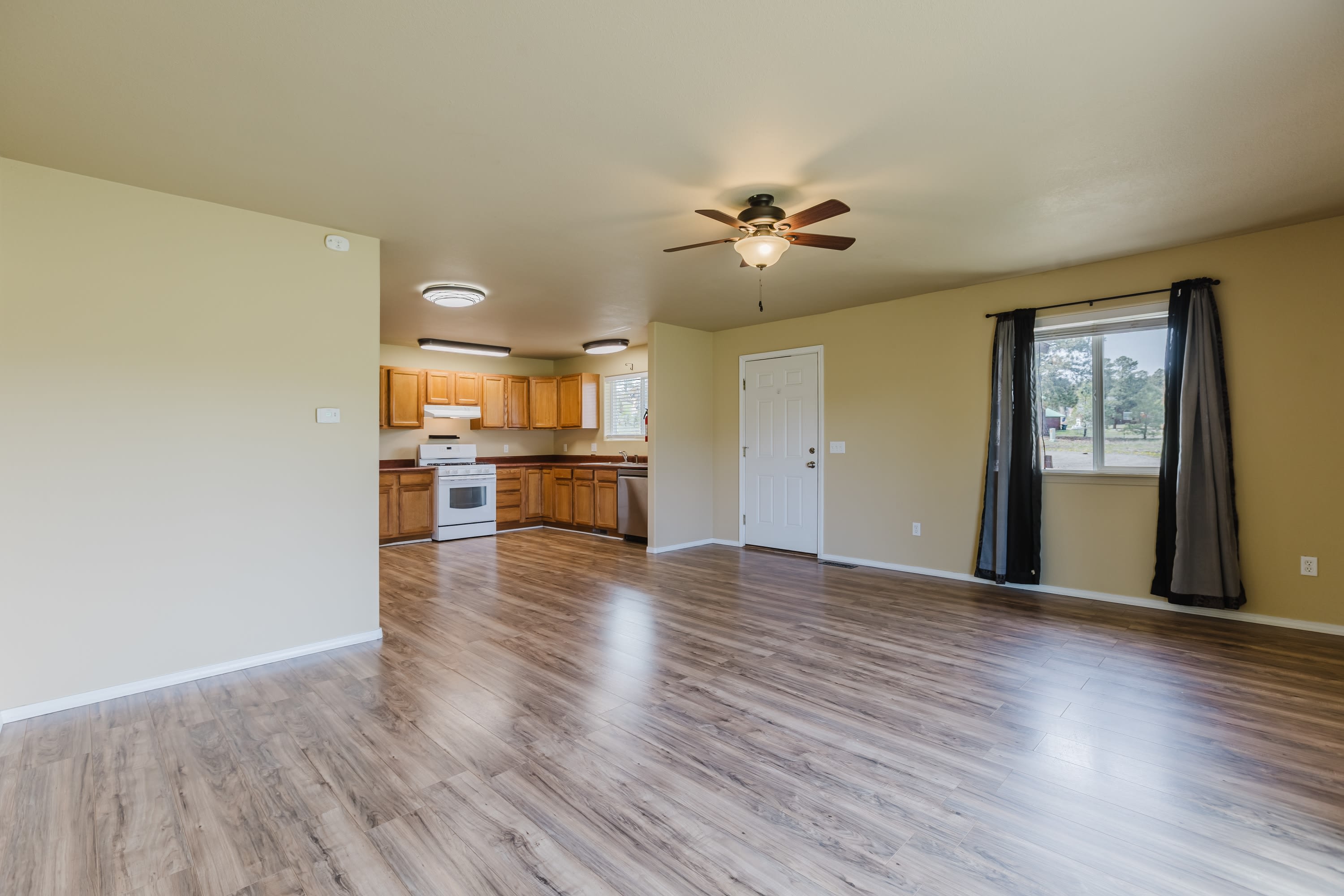 55 Navajo Ct – photo 5