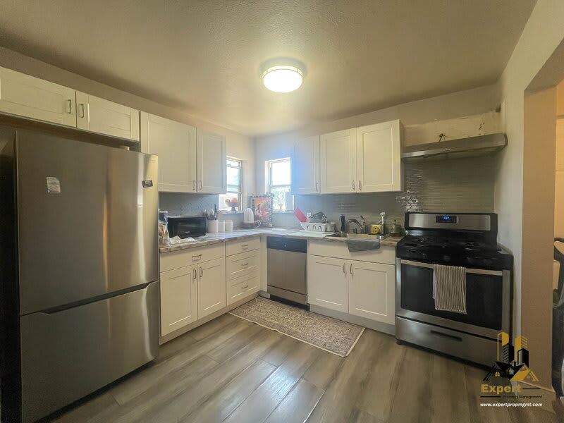 3445 Belden St – photo 5