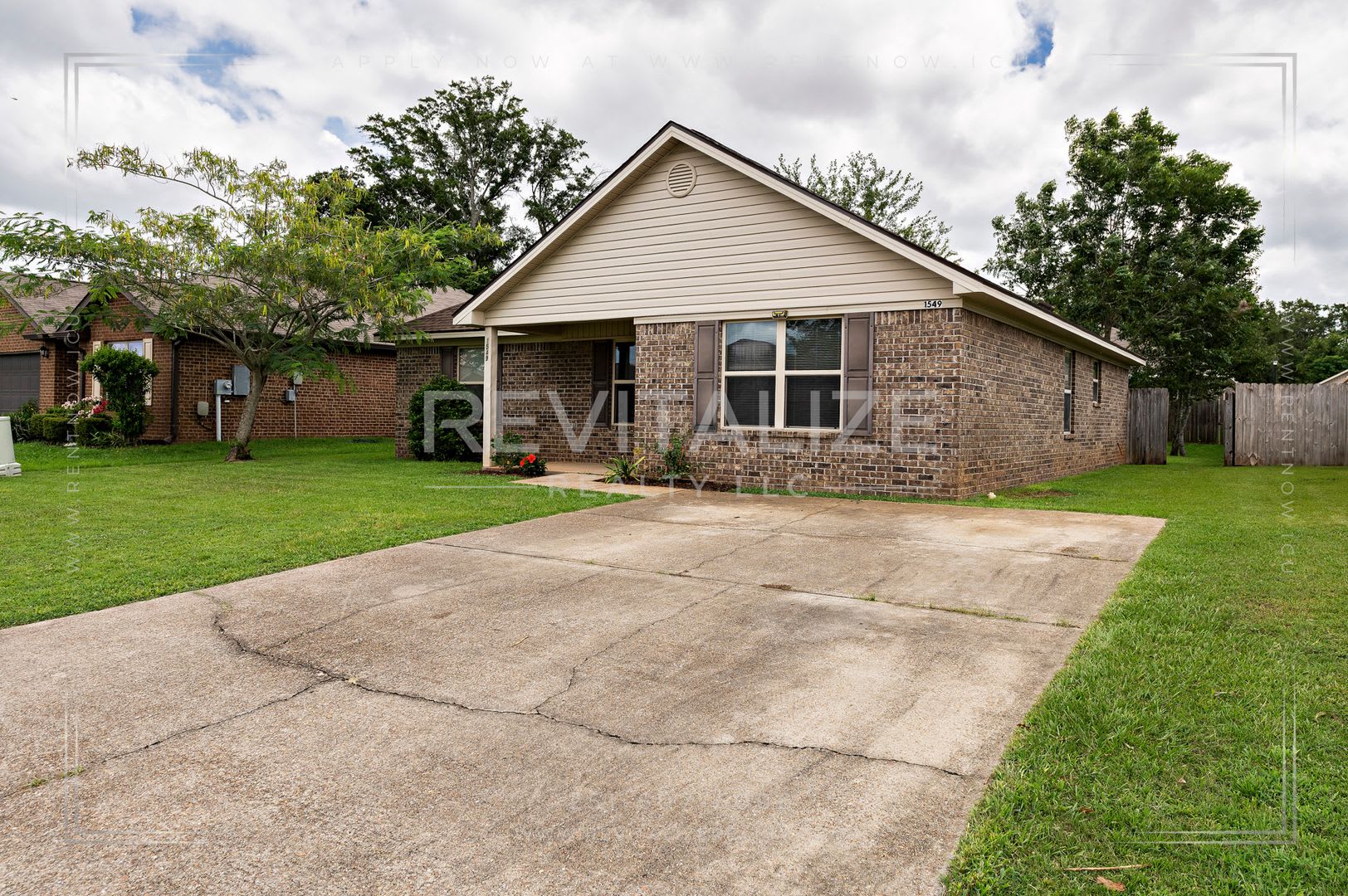 Foley 3BR/2BA – Brick Charm & Big Backyard! + Storage Shed – photo 4