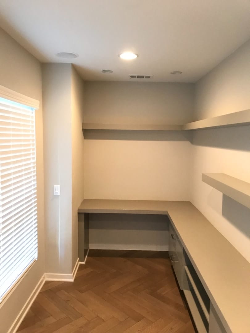 Spacious Hollywood Townhome with 2 Master Suites & Direct-Access Garage & Private Rooftop Deck – photo 4