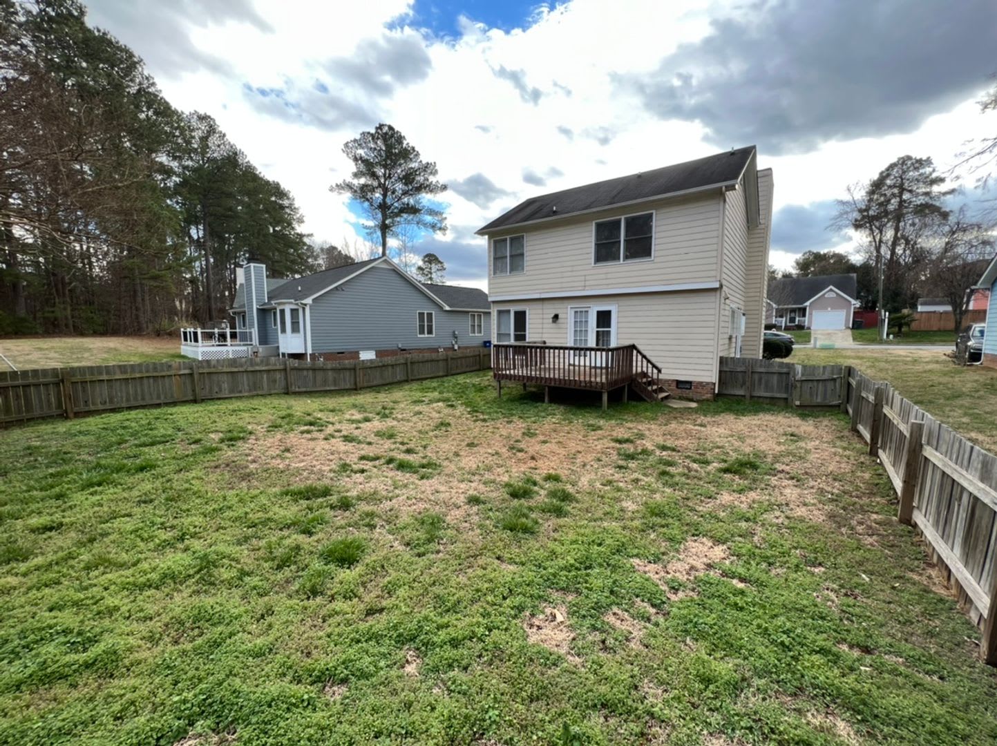 Bedroom Home Minutes From Downtown Raleigh – photo 3