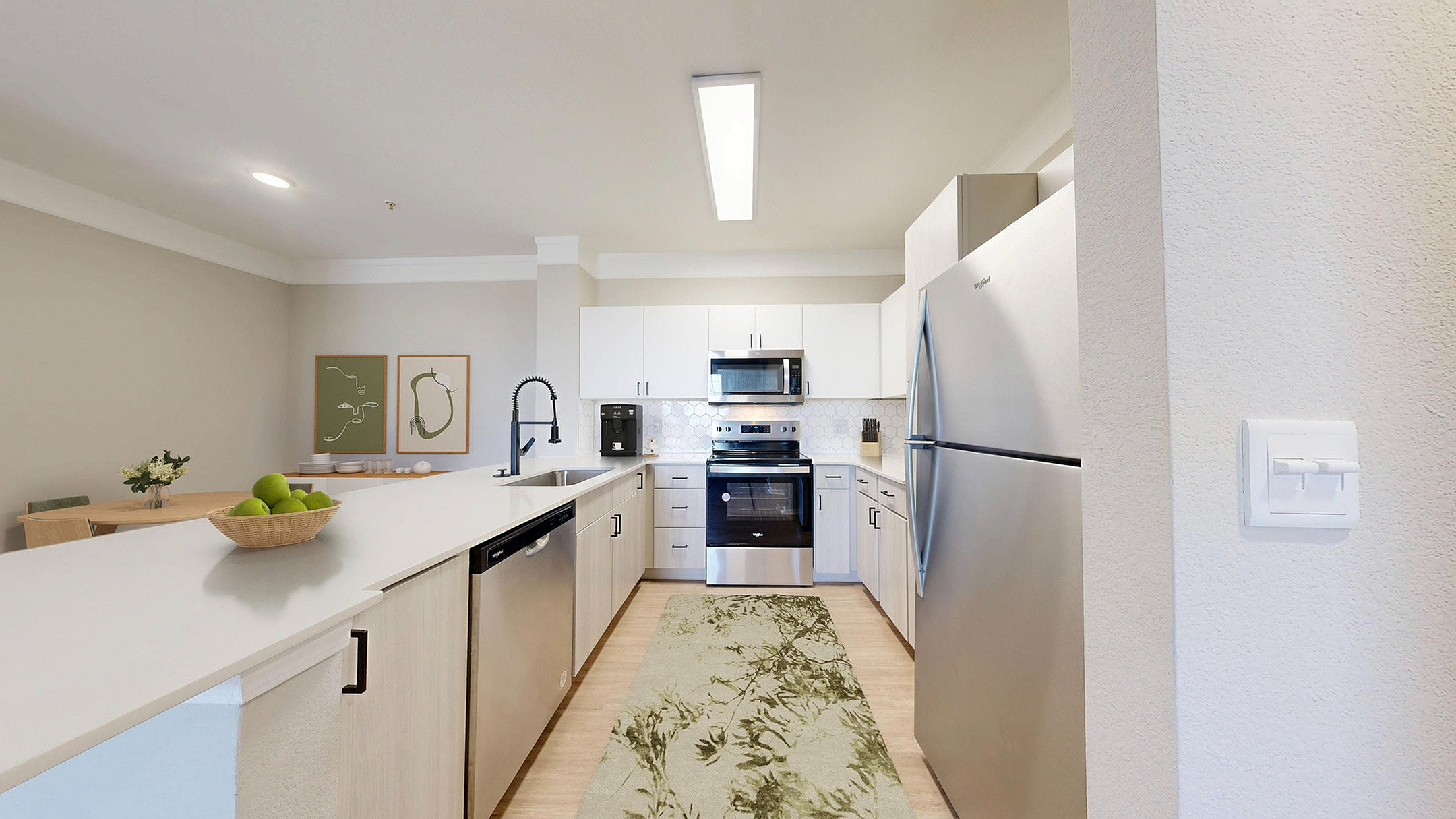 Bristol Village Apartments – photo 2