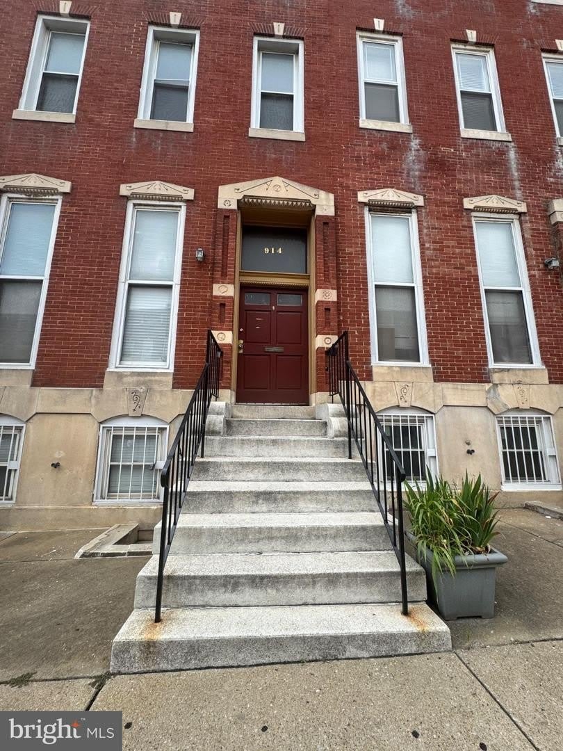 914 N FULTON AVE #C – photo 1