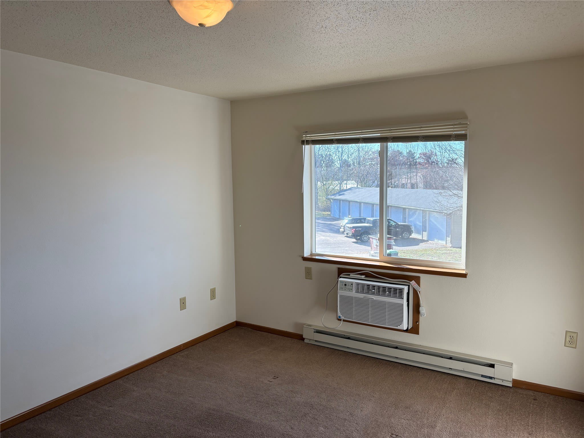 705 Bruce Court – photo 5