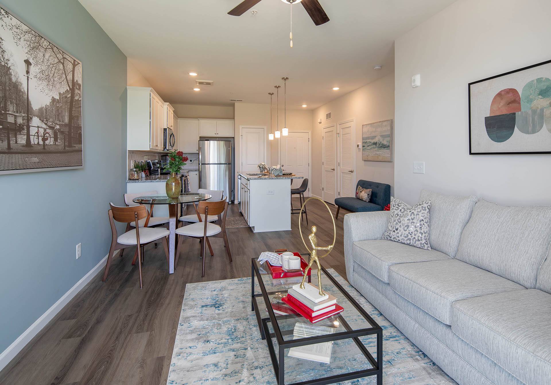 Crest At Arden Village Apartments – photo 5