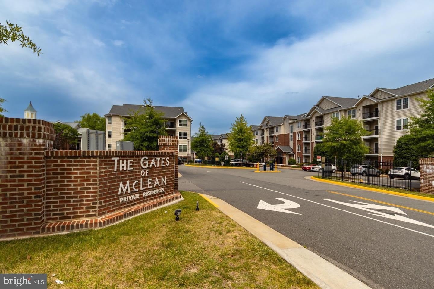 1600 Spring Gate Drive – photo 2