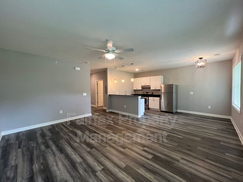 518 Boone St – photo 3
