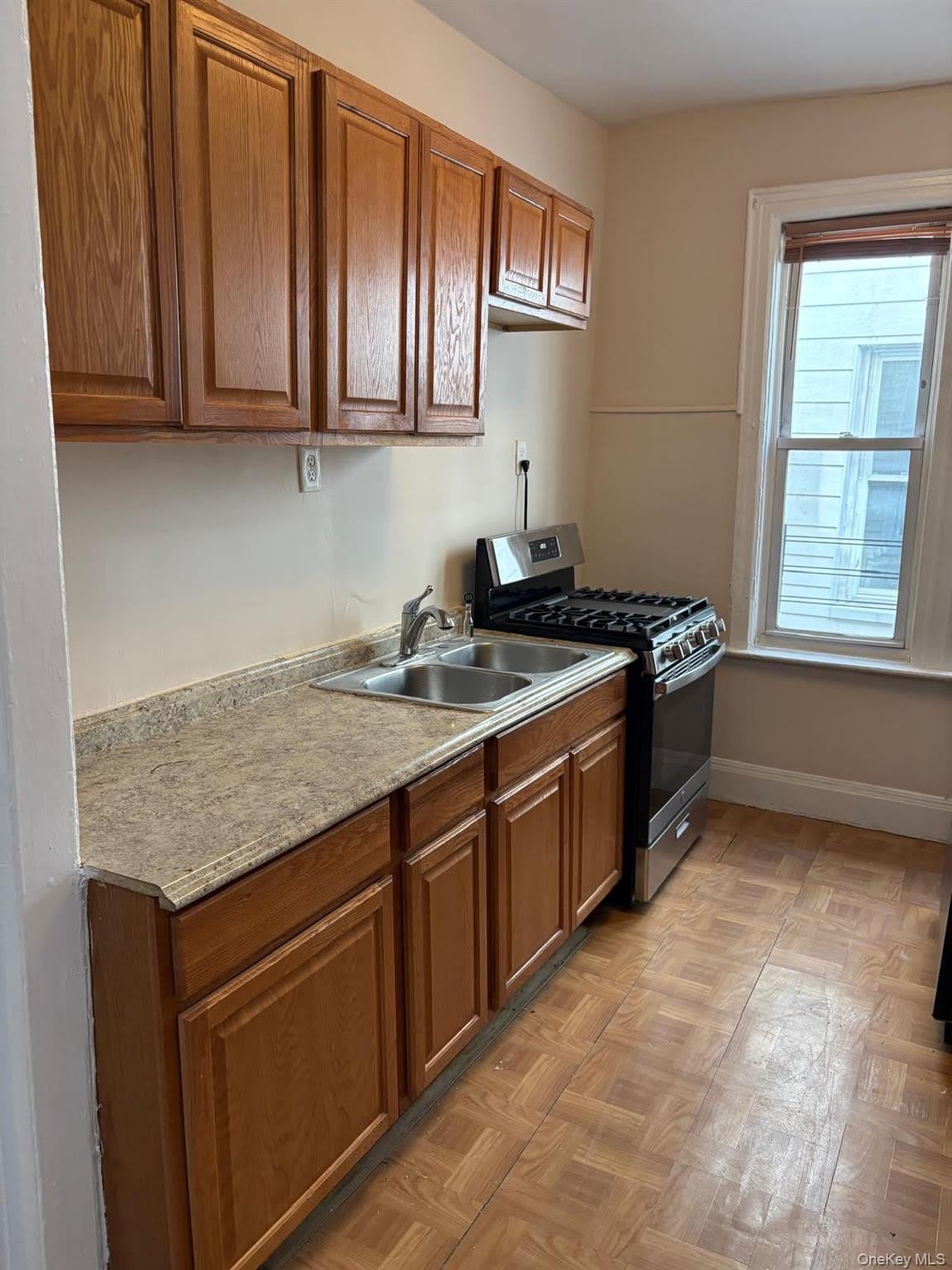 646 Commonwealth Avenue – photo 2