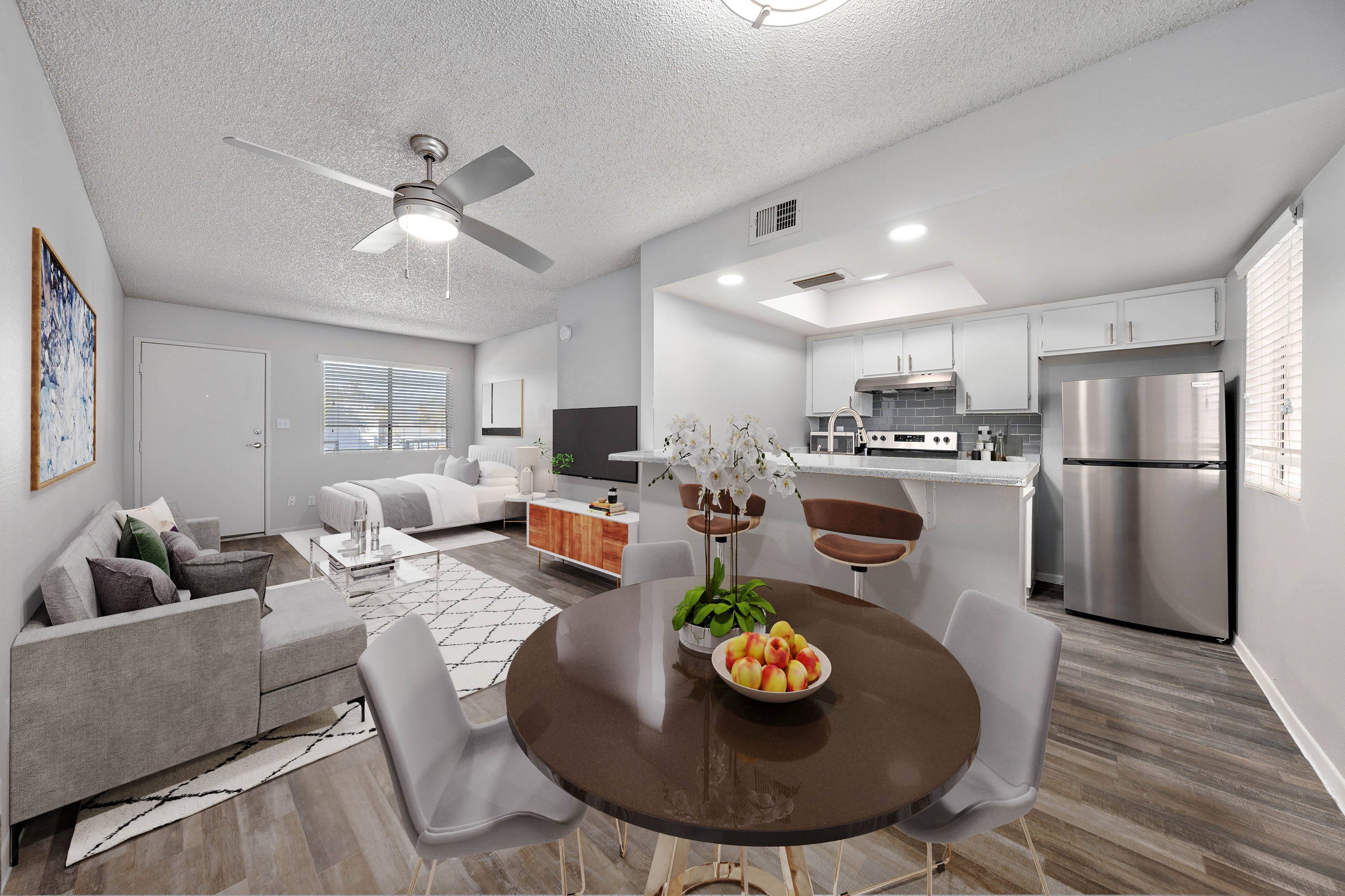 Newport Apartments – photo 5